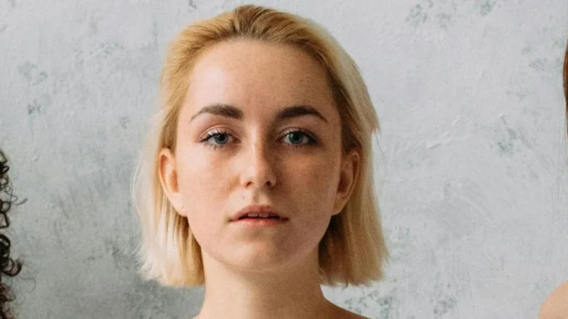 sugar baby emily rodriguez loves money and cock