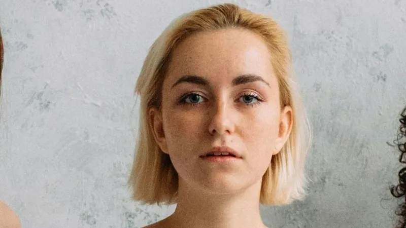 sugar baby emily rodriguez loves money and cock