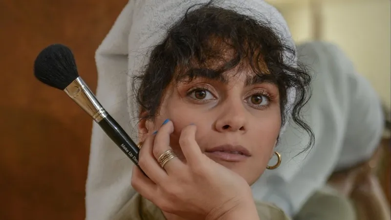 sophia brown black beauty returns for creampie